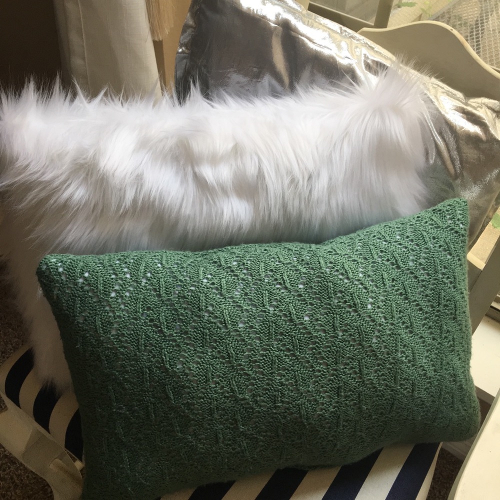 Decorative pillows